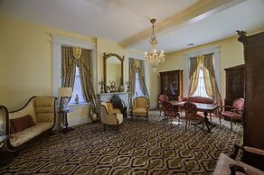 The Inn at Cedar Grove