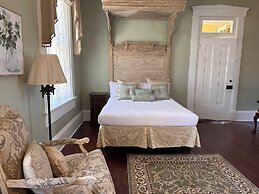 The Inn at Cedar Grove