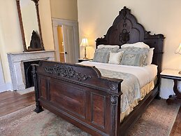 The Inn at Cedar Grove