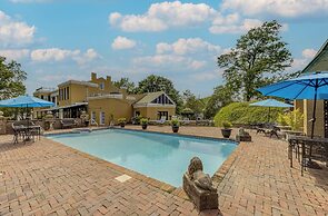 The Inn at Cedar Grove