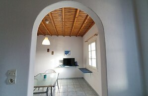 Cycladic Ornos Apt. Near Mykonos Town