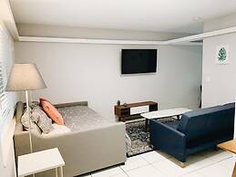 Galleria Apartments by Lowkl