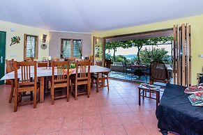 Villa Belezza With Pool, Split - Kastel Gomilica