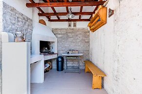 Villa Belezza With Pool, Split - Kastel Gomilica