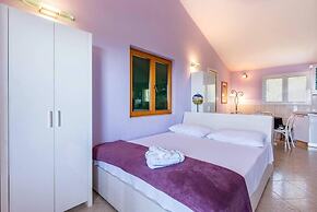 Villa Belezza With Pool, Split - Kastel Gomilica