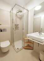 Lisbon Skyline Apartment by Misha s Place 5E