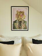 Lisbon Skyline Apartment by Misha s Place 5E