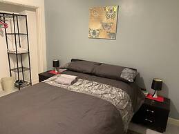 Lovely 2-bed Apartment in Wallasey, Sleeps 4