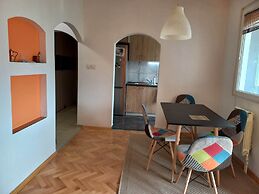 Stunning Color 1-bed Apartment in Skopje