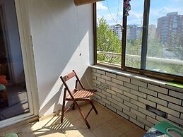 Stunning Color 1-bed Apartment in Skopje