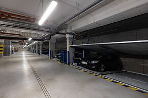 Apartment Łopuszańska Warsaw by Renters