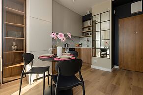 Apartment Łopuszańska Warsaw by Renters