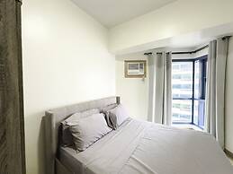 Roxas Blvd Ermita Studio US Embassy Mla