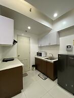 Roxas Blvd Ermita Studio US Embassy Mla