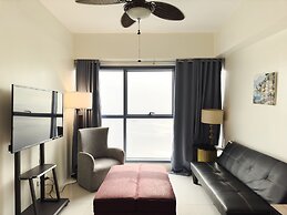 Roxas Blvd Ermita Studio US Embassy Mla