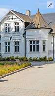 Captivating 4-bed Villa in Idestrup