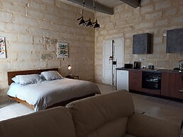 Beautiful Studio Apartment in Qormi, Malta