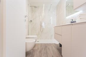 Modern Stylish Apartment in Como City