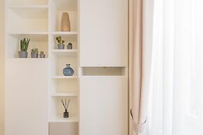 Modern Stylish Apartment in Como City