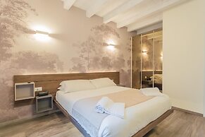 Modern Stylish Apartment in Como City