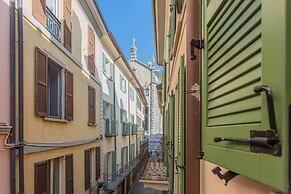 Modern Stylish Apartment in Como City