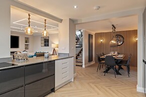 Golwg Y M r - Sea View Cottage With Hot Tub