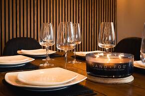 Golwg Y M r - Sea View Cottage With Hot Tub