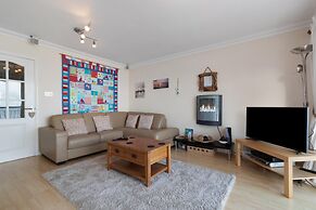 On The Beach - Direct Beach Access Sea Views