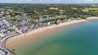 On The Beach - Direct Beach Access Sea Views