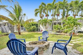 Casa Lago Waterfront Home & Pool Near Hard Rock Casino