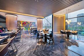 voco Hefei Binhu by IHG