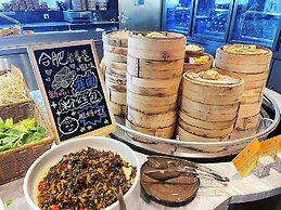 voco Hefei Binhu by IHG