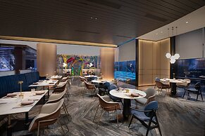 voco Hefei Binhu by IHG