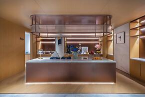 voco Hefei Binhu by IHG