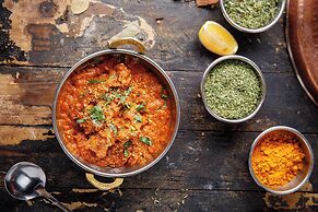 voco Hefei Binhu by IHG