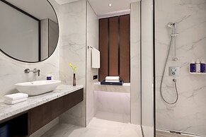 voco Hefei Binhu by IHG