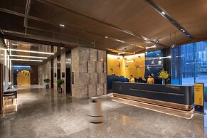 voco Hefei Binhu by IHG