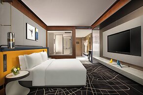 voco Hefei Binhu by IHG