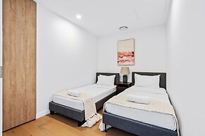 Casino Private Apartments - QStay