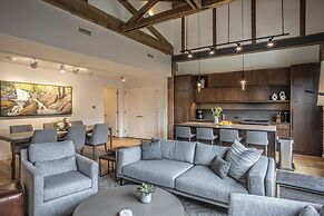 Elevation Lofts Hotel