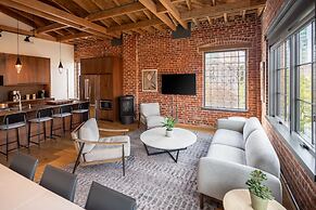 Elevation Lofts Hotel