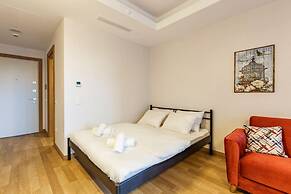 Modern Studio Flat With City View in Sariyer