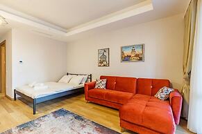 Modern Studio Flat With City View in Sariyer