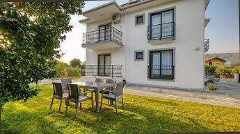 Charming House With Nature View in Fethiye