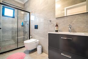 Charming House With Nature View in Fethiye