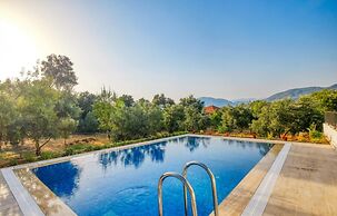 Charming House With Nature View in Fethiye