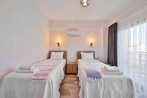 Charming Villa With Private Pool in Kas