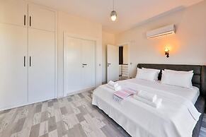 Charming Villa With Private Pool in Kas