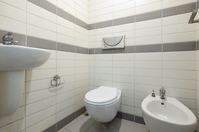 Fascinating Flat Near City s Mall With Terrace