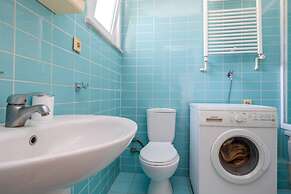 Fascinating Flat Near City s Mall With Terrace